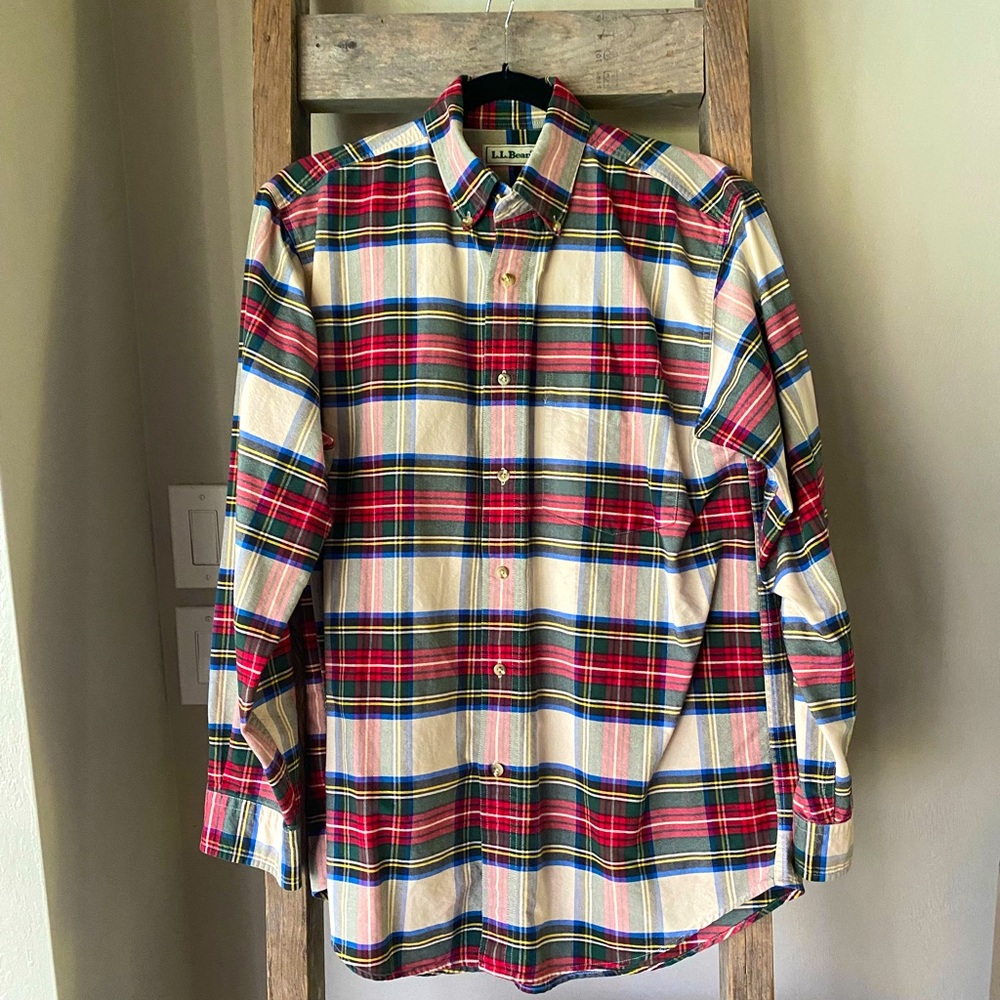 LL Bean Classic Tartan Plaid Button Down